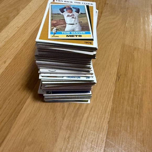 Vintage Baseball Card Lot - 1976 Topps Tom Seaver HOF, 1984 Topps Etc - Picture 8 of 8